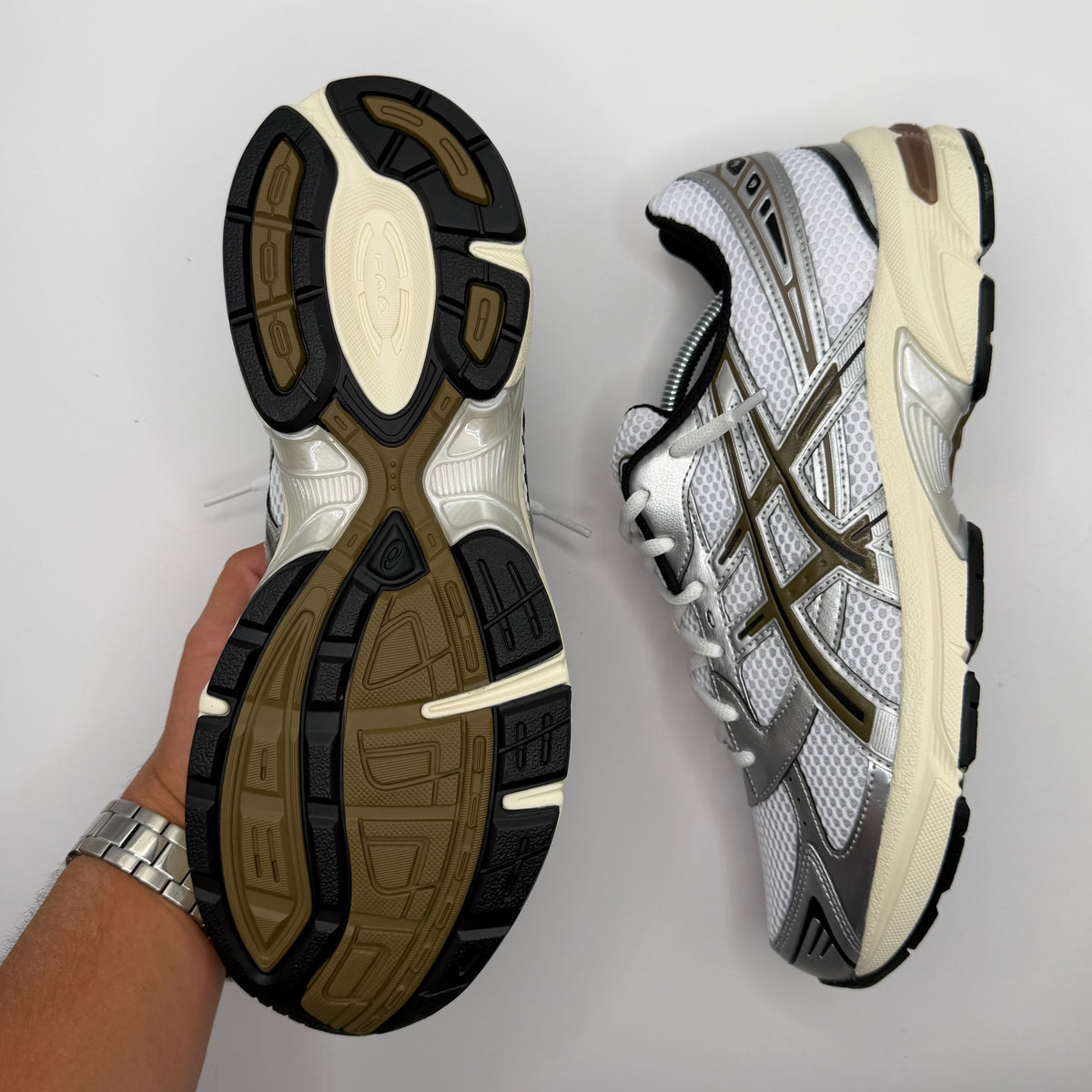 ASICS Gel-1130 “White Clay Canyon”